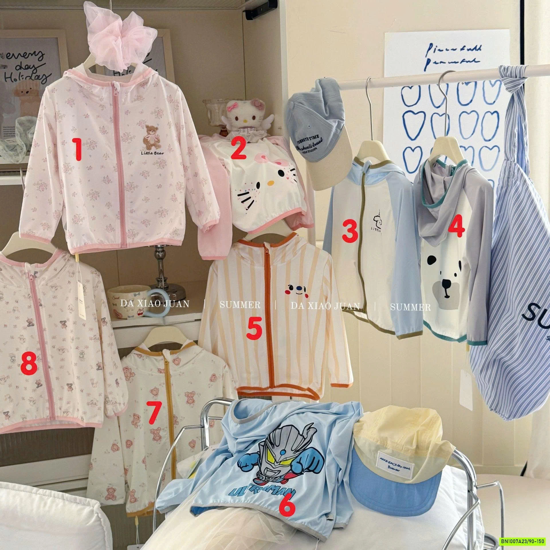 KHOÁC NẮNG DỄ THƯƠNG