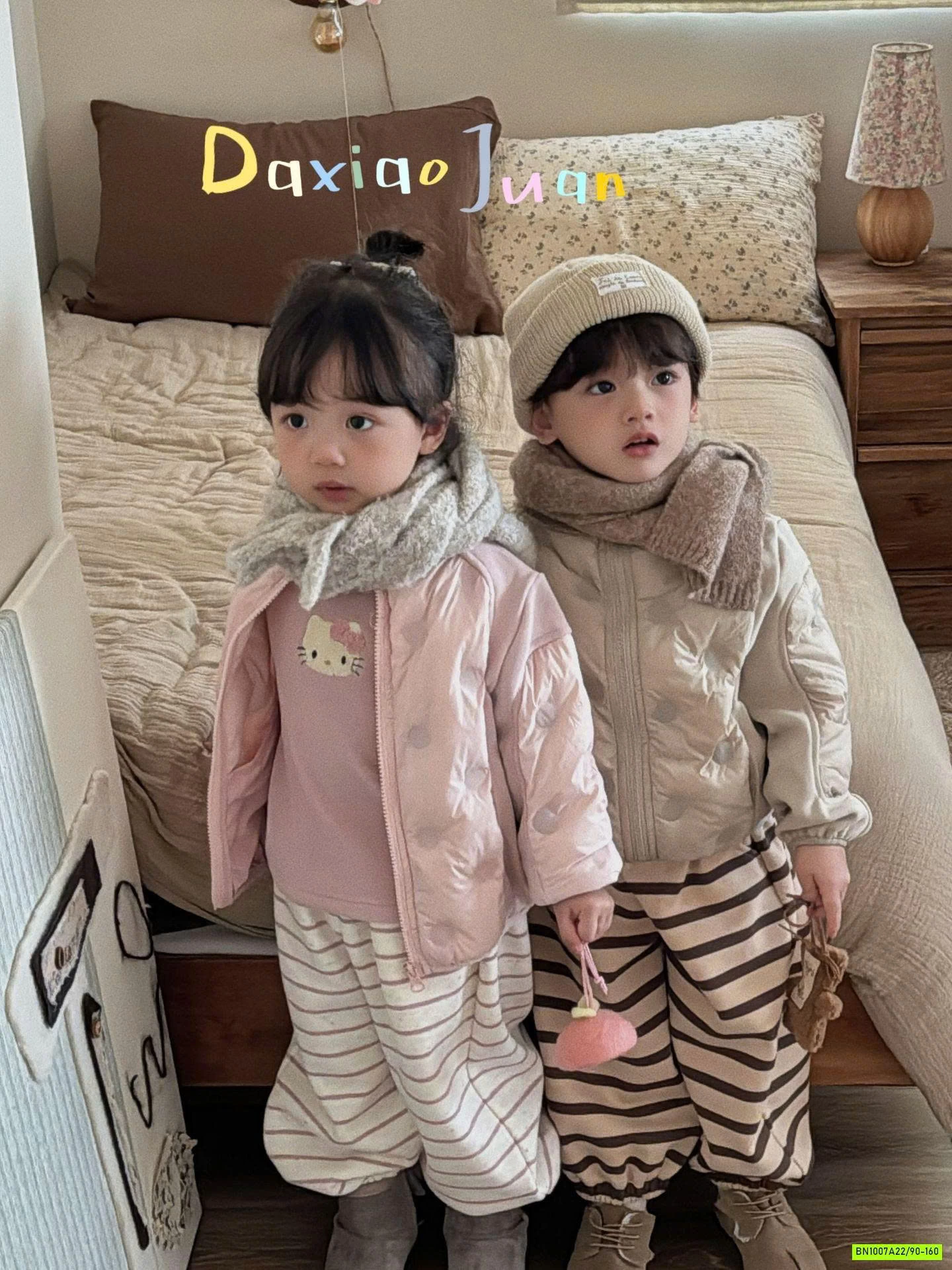 KHOAC PHAO LÔNG VŨ PHỐI NỈ