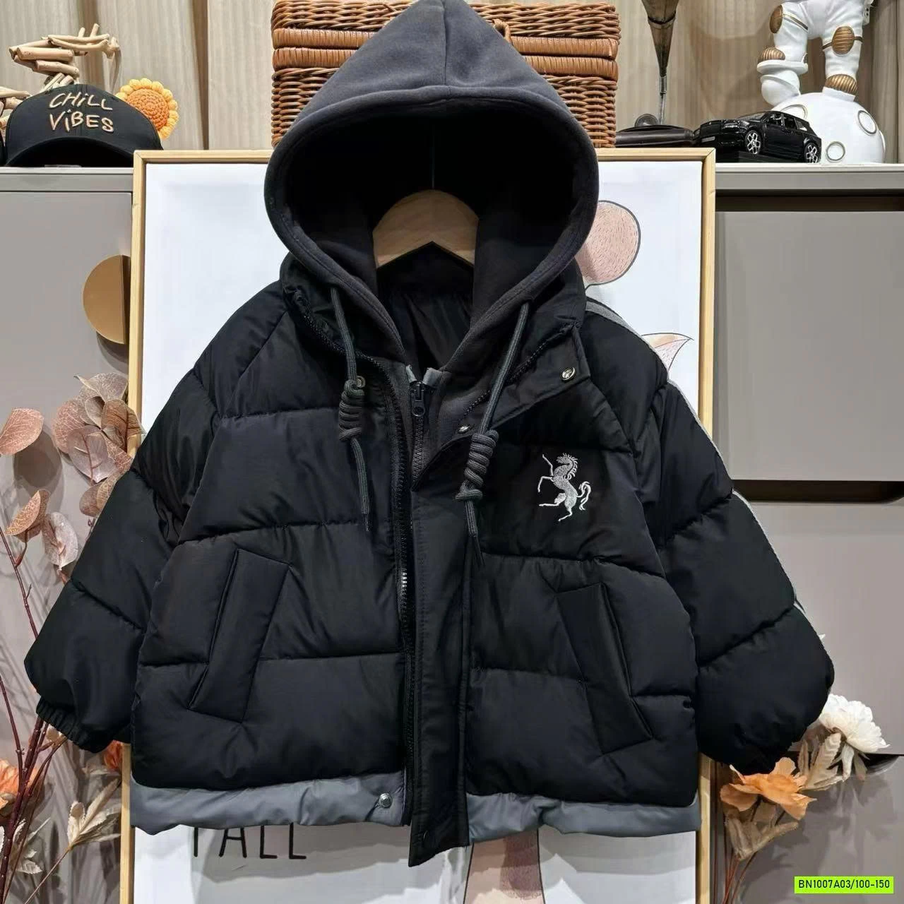 KHOÁC PHAO LIỀN MŨ NỈ