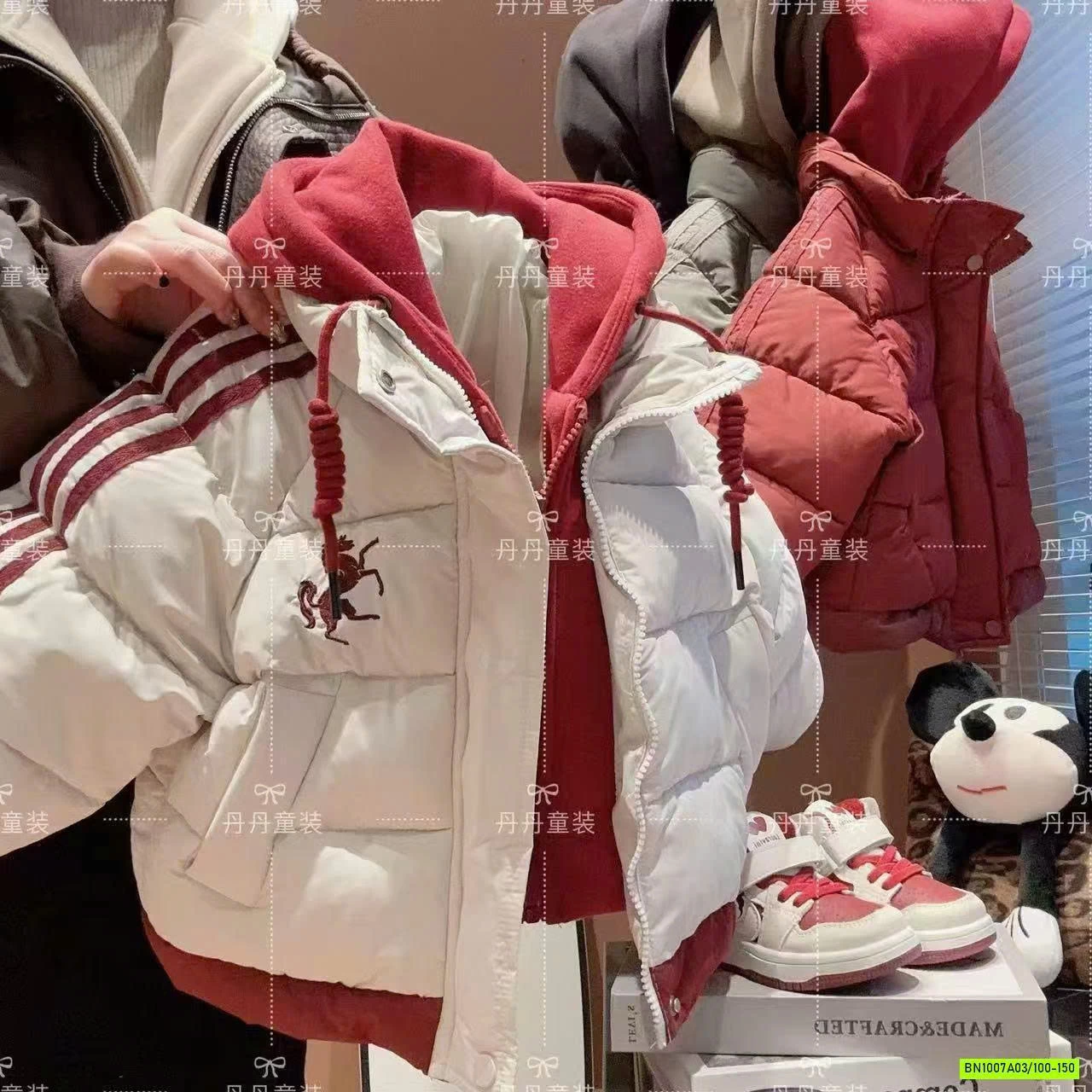 KHOÁC PHAO LIỀN MŨ NỈ