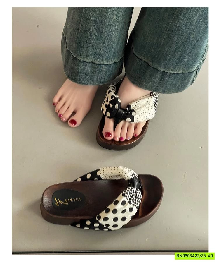 TÔNG ĐẾ CAO GIẢ GUỐC GỖ