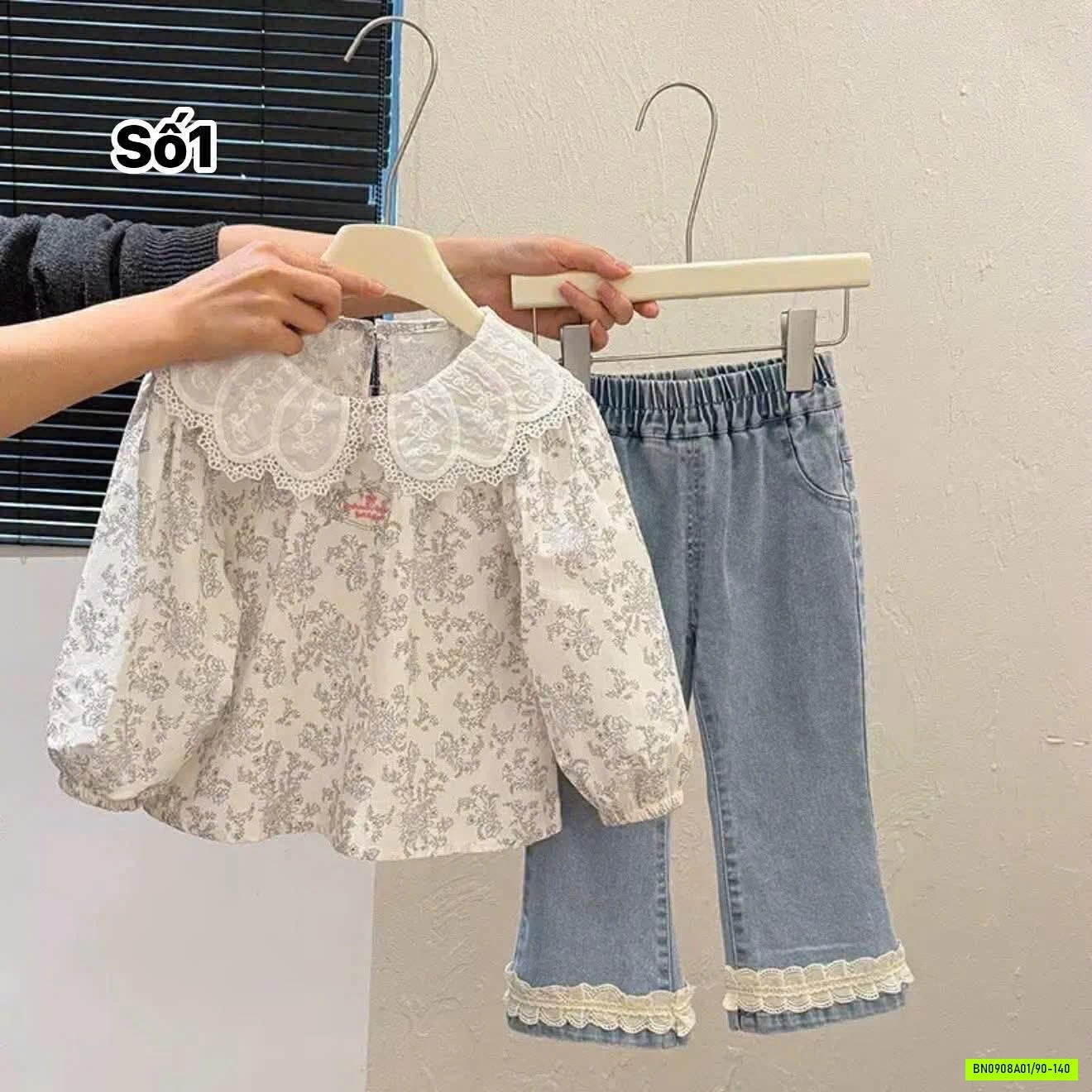 SƠ MI HOA MIX JEANS LOE