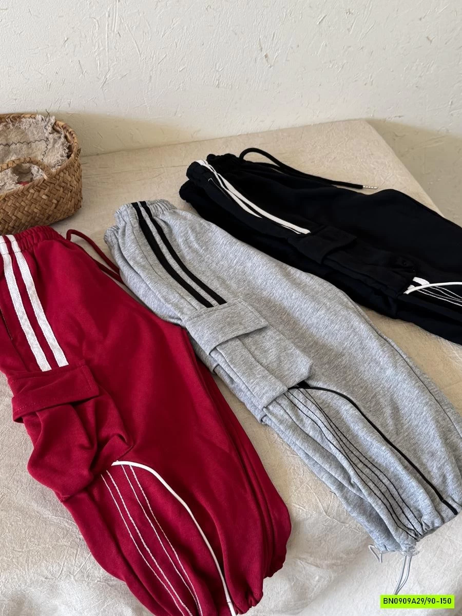 JOGGER PHỐI SỌC TÚI HỘP CÁ TÍNH