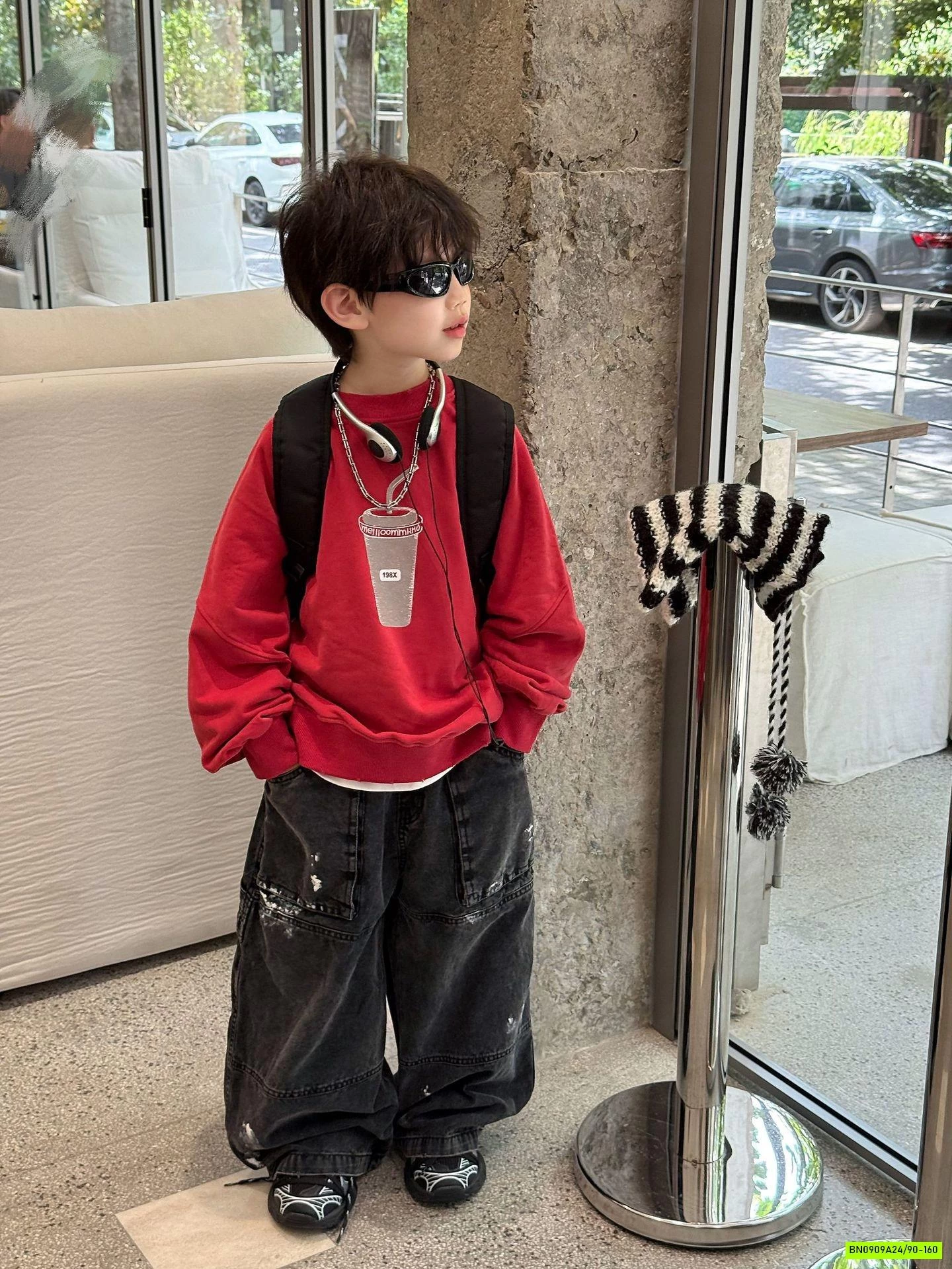 ÁO NỈ ĐỎ IN HÌNH CỐC