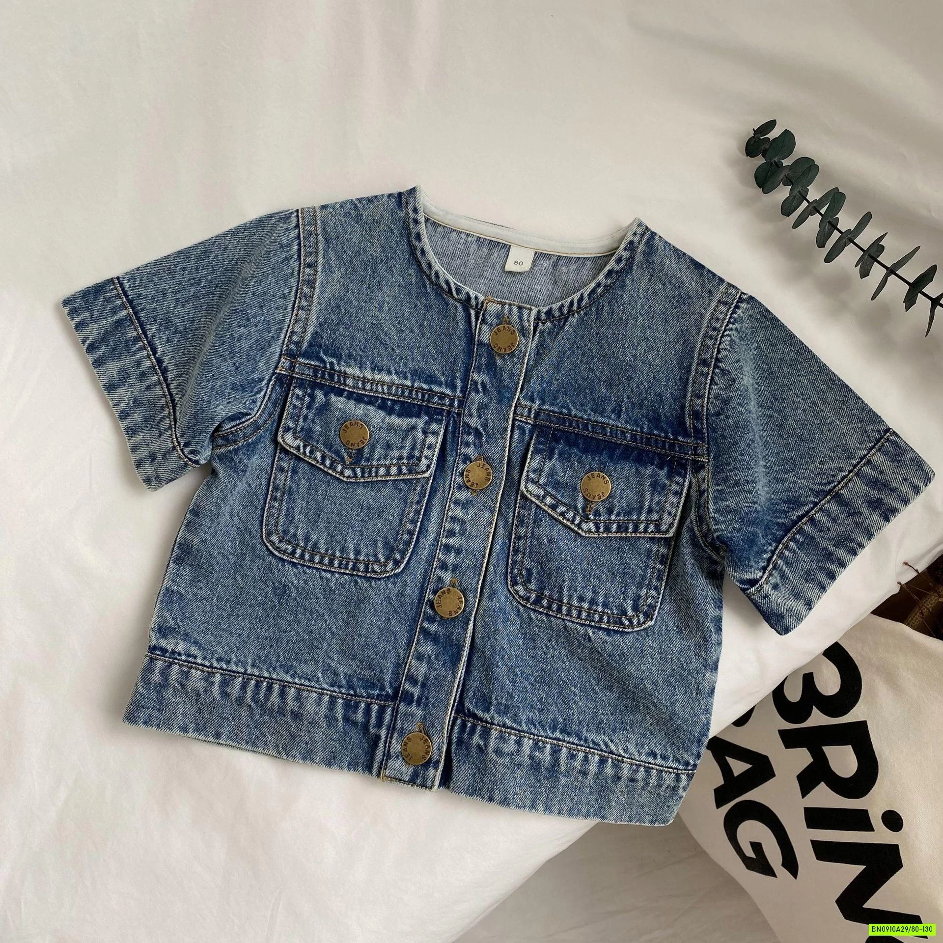 SHORT JEANS GẤP GẤU TUA RUA