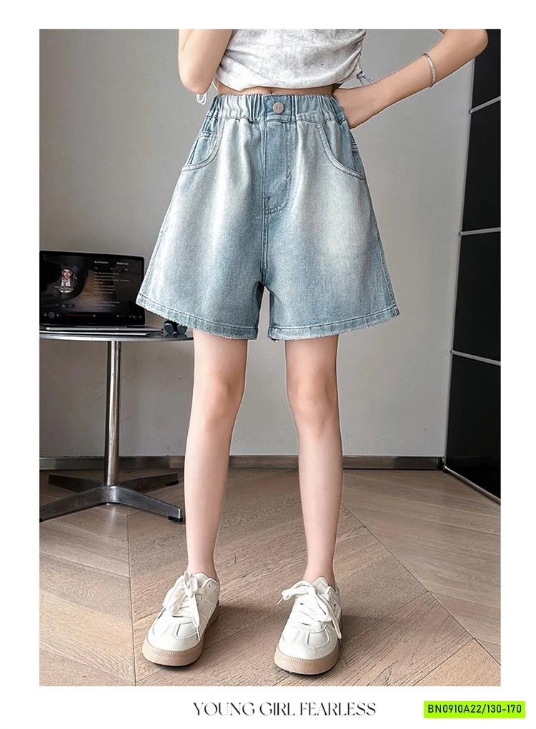 SHORT JEANS THÊU HOA SZ ĐẠI
