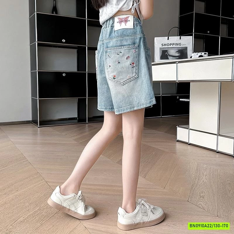 SHORT JEANS THÊU HOA SZ ĐẠI