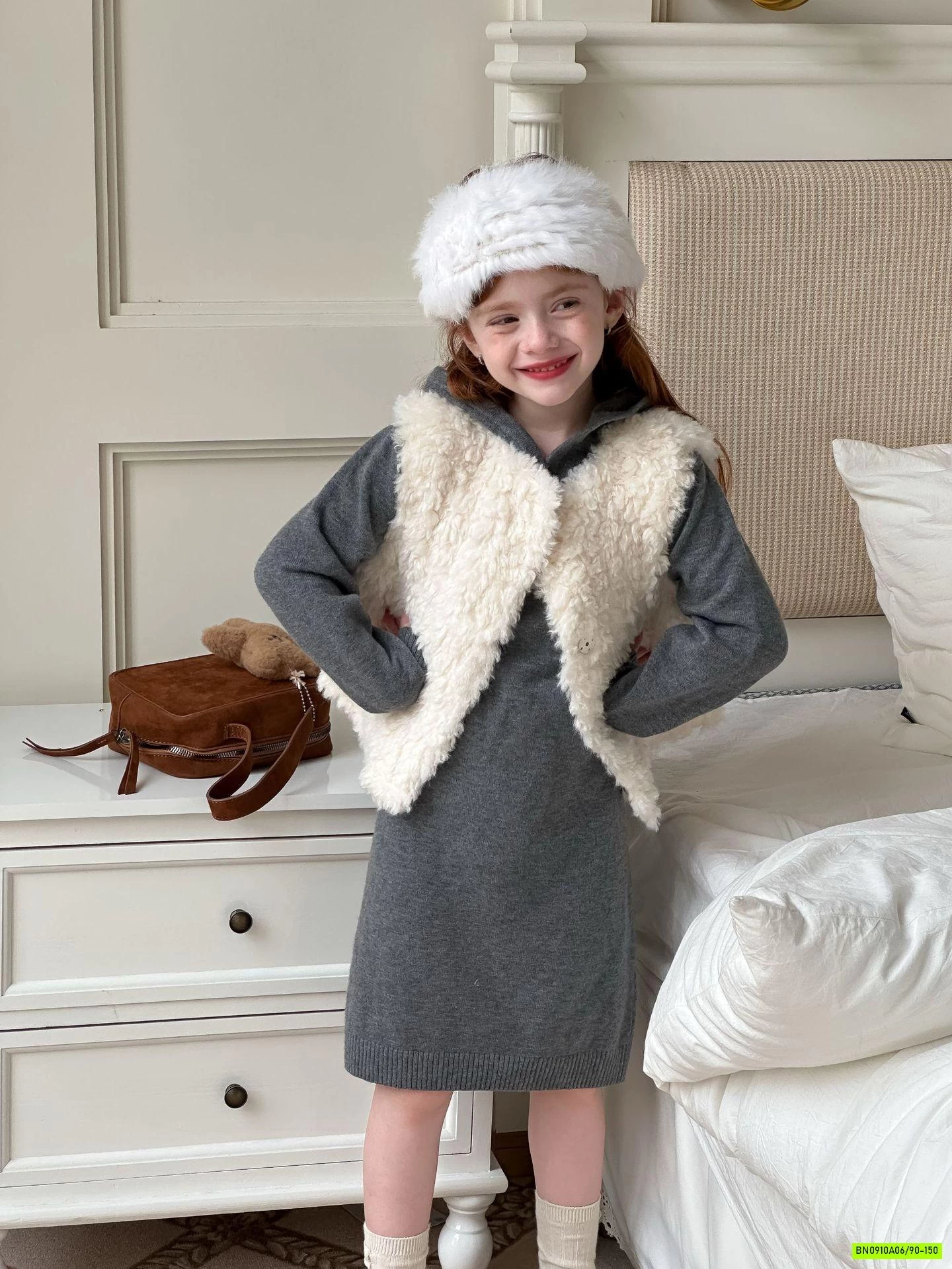 ĐẦM LEN SUÔNG LIỀN MŨ LANMOMO