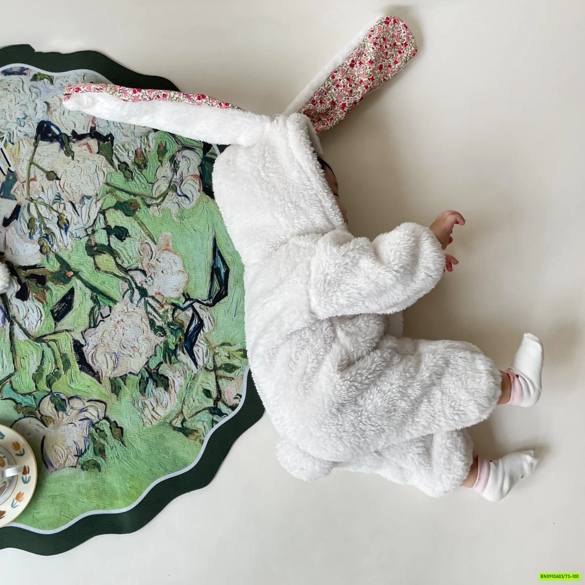 BODY Ủ LÔNG TAI THỎ TRƠN MÀU