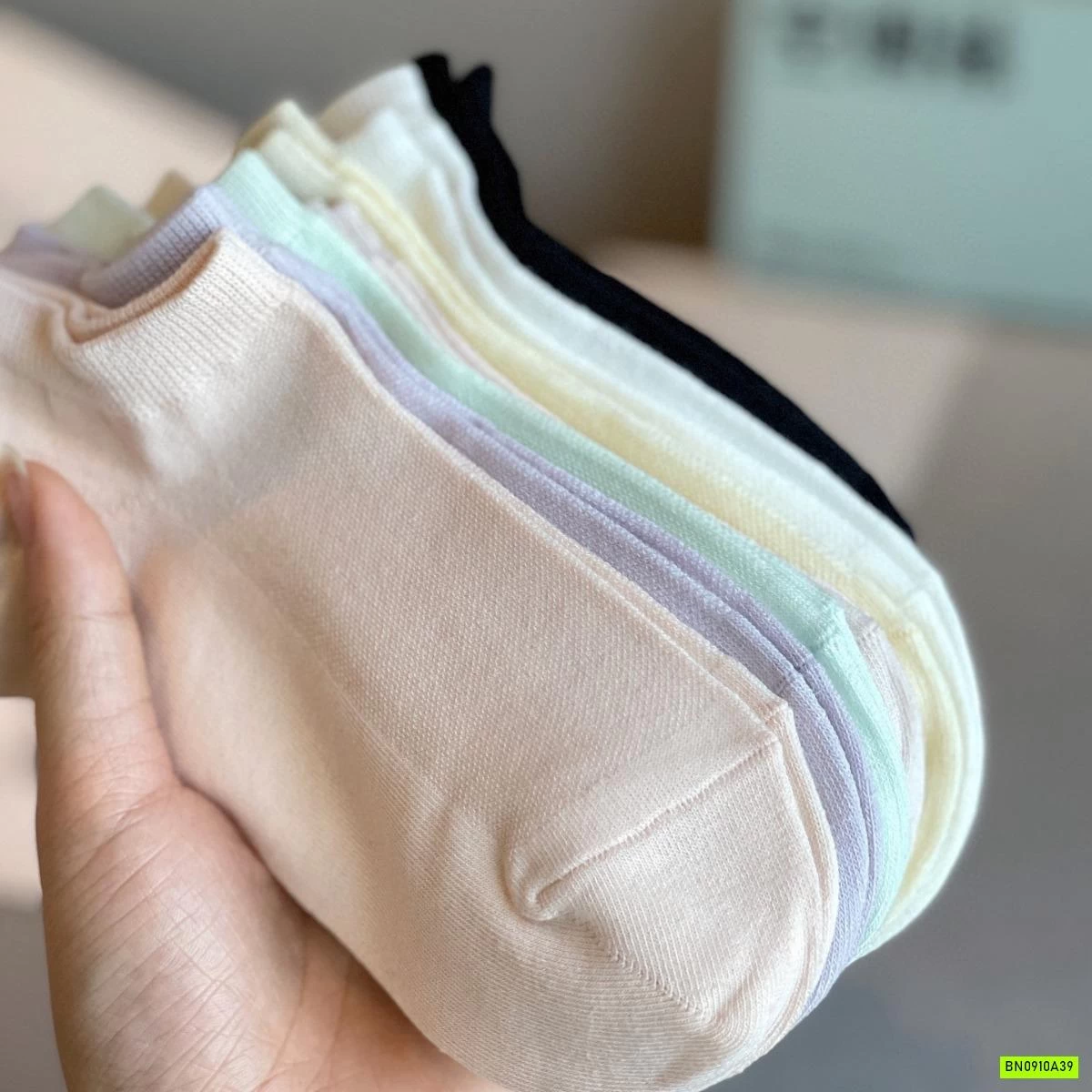 HỘP 7Đ TẤT LƯỜI THOÁNG KHÍ