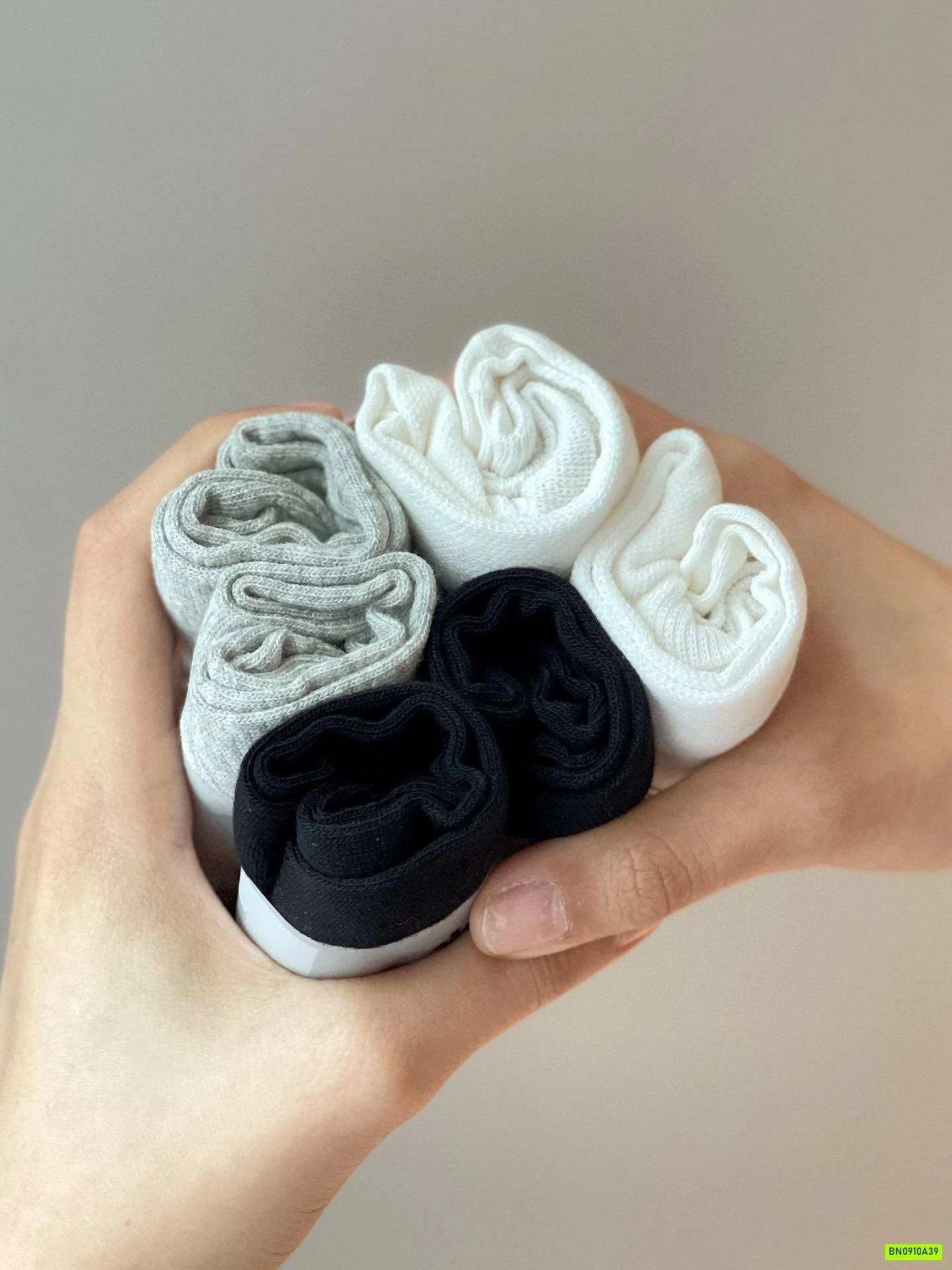 HỘP 7Đ TẤT LƯỜI THOÁNG KHÍ