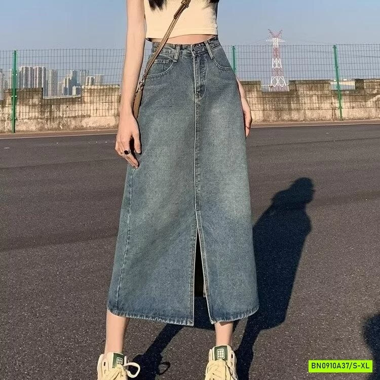 CHÂN VÁY JEANS DÁNG DÀI XẺ TRƯỚC