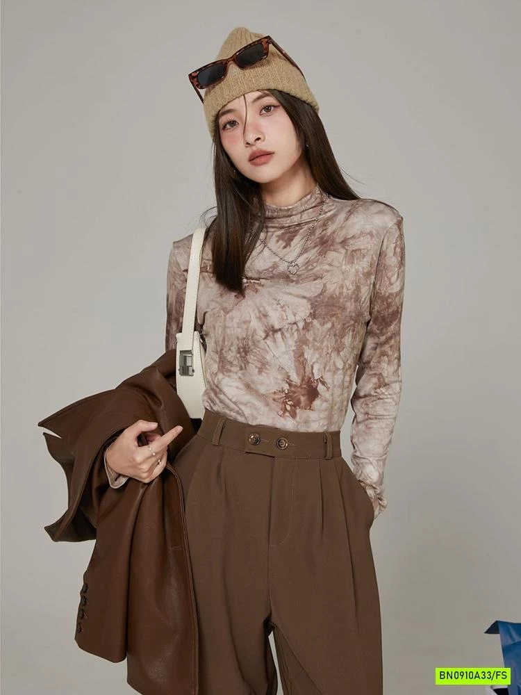 ÁO THUN MỎNG CỔ LỌ LOANG MÀU