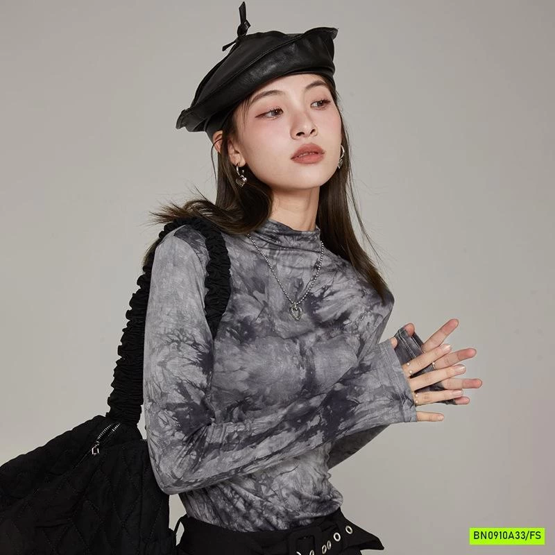 ÁO THUN MỎNG CỔ LỌ LOANG MÀU