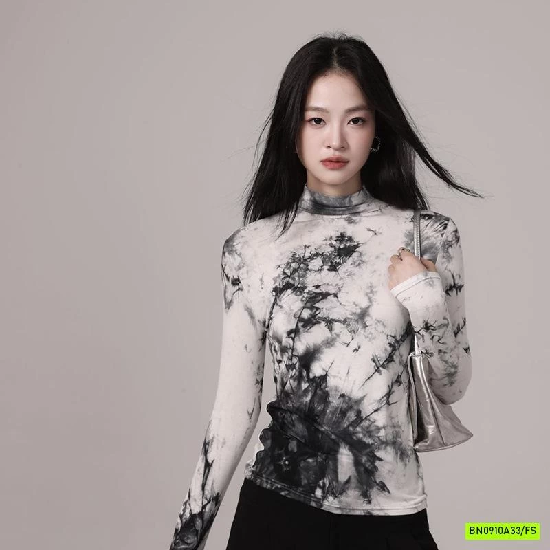 ÁO THUN MỎNG CỔ LỌ LOANG MÀU