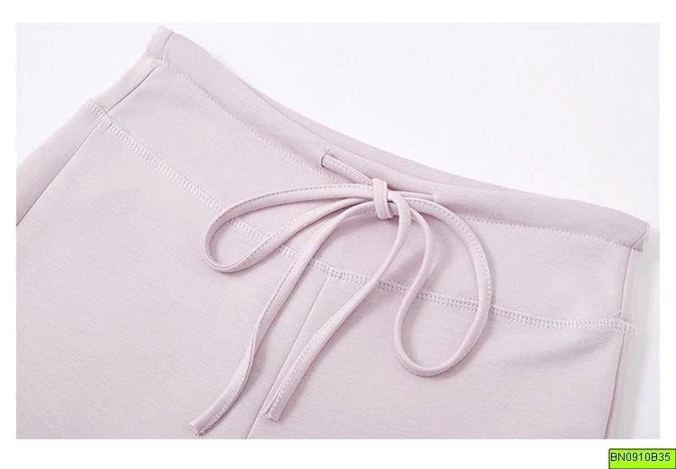 QUẦN COTTON MOSEQUEEN