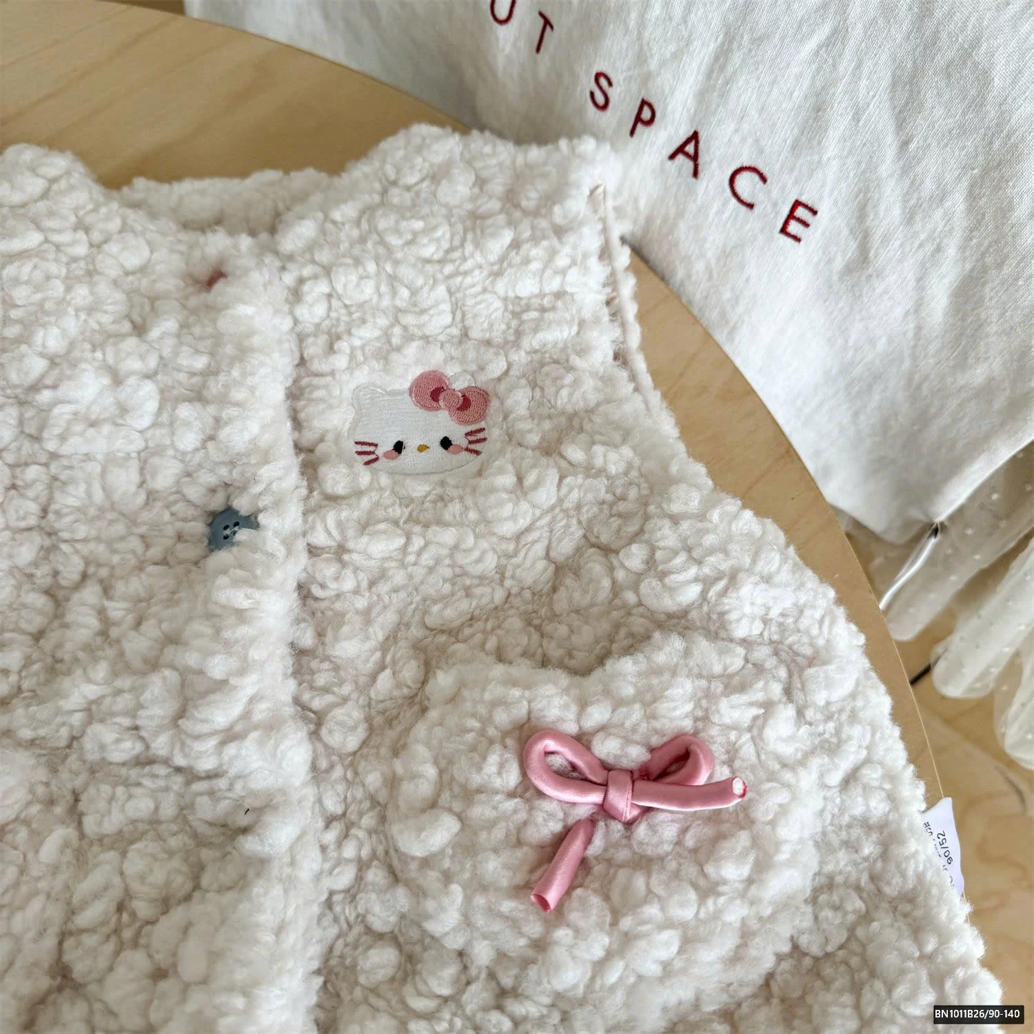 ÁO GILE KITTY LÔNG CỪU NINGLI