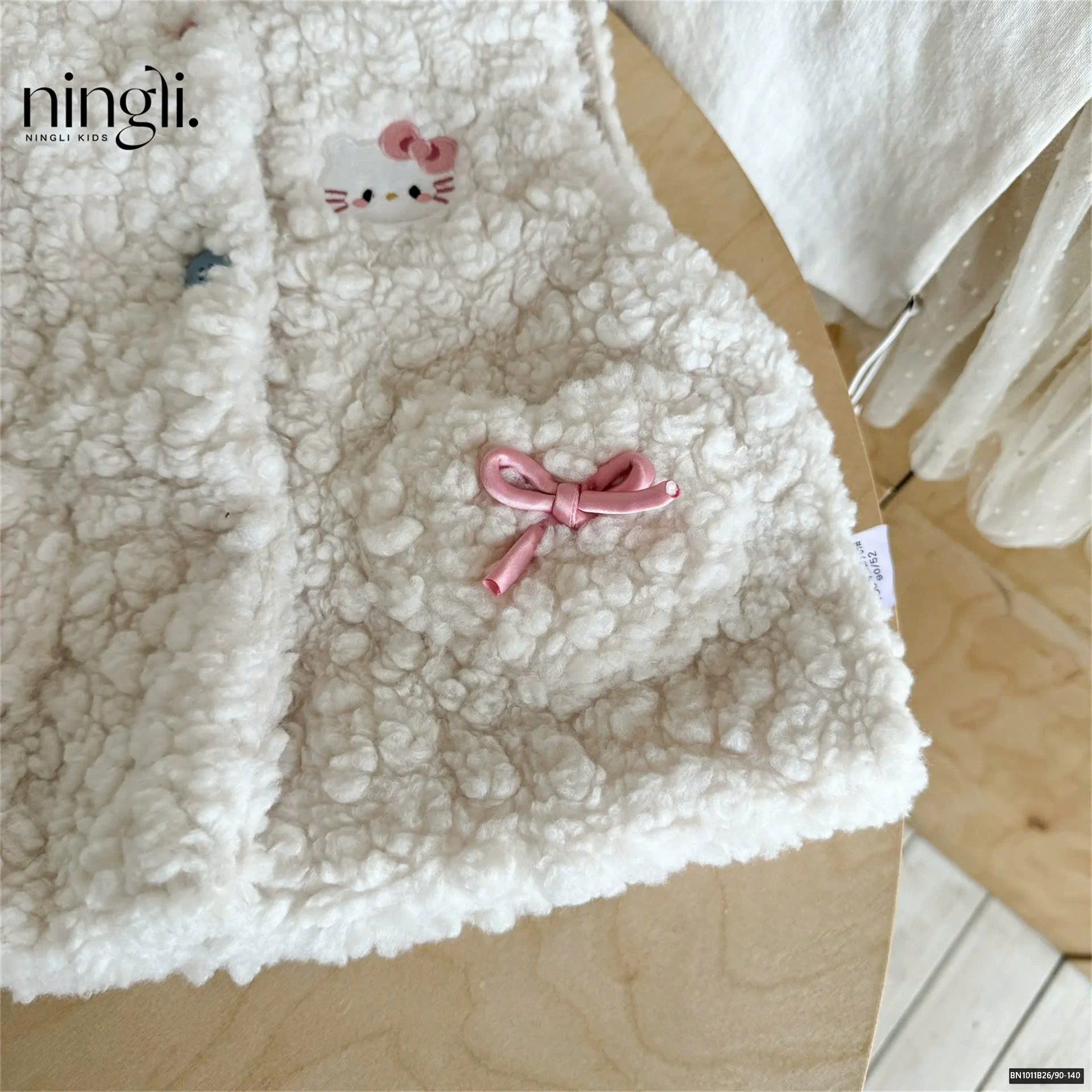 ÁO GILE KITTY LÔNG CỪU NINGLI