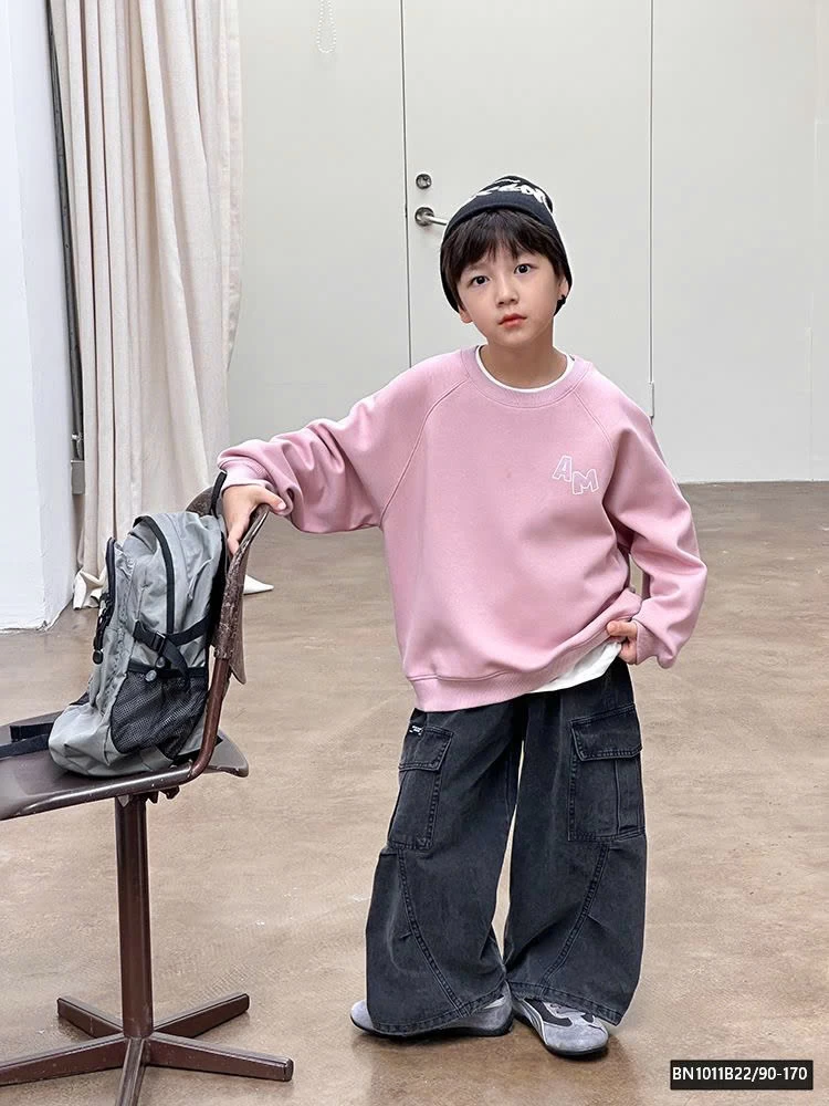 ÁO NỈIN HÌNH LƯNG AMBB 24Z113