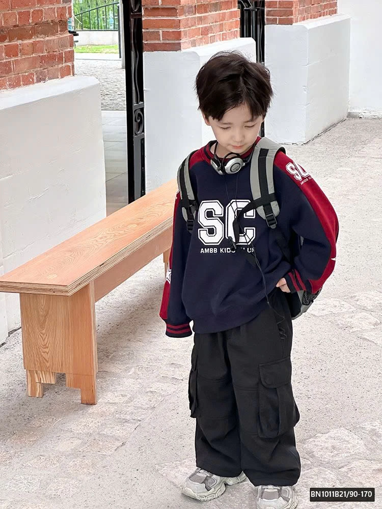 ÁO NỈ PHỐI MÀU LÓT LÔNG AMBB 24Z113