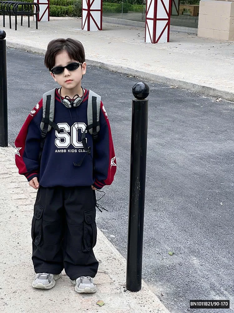 ÁO NỈ PHỐI MÀU LÓT LÔNG AMBB 24Z113