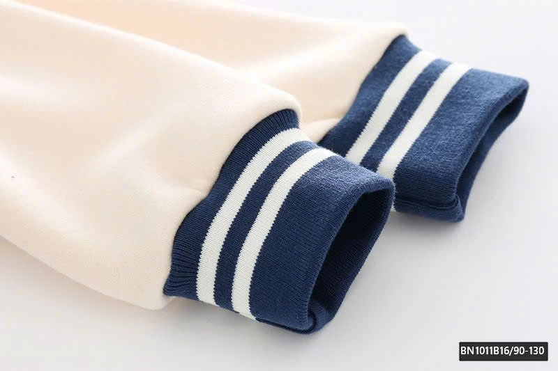 ÁO KHOÁC BÓNG CHÀY CHỮ B LÓT LÔNG