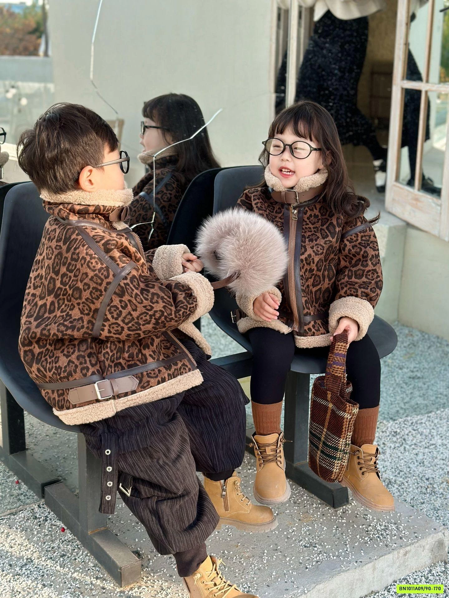 KHOÁC BÉO LÓT LÔNG CỪU