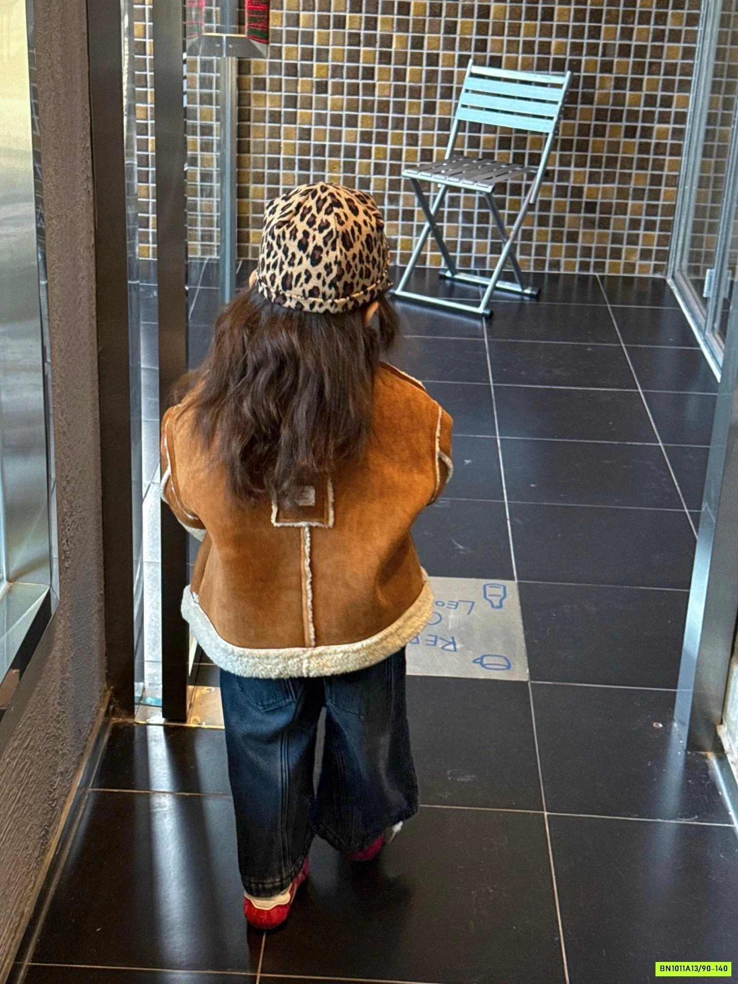 KHOÁC DA LỘN LÔNG CỪU MIX JEANS SUÔNG