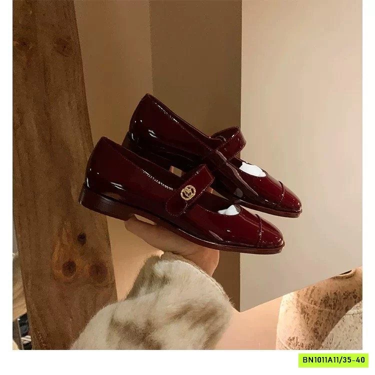 GIÀY DA BÓNG QUAI NGANG TAG VÀNG