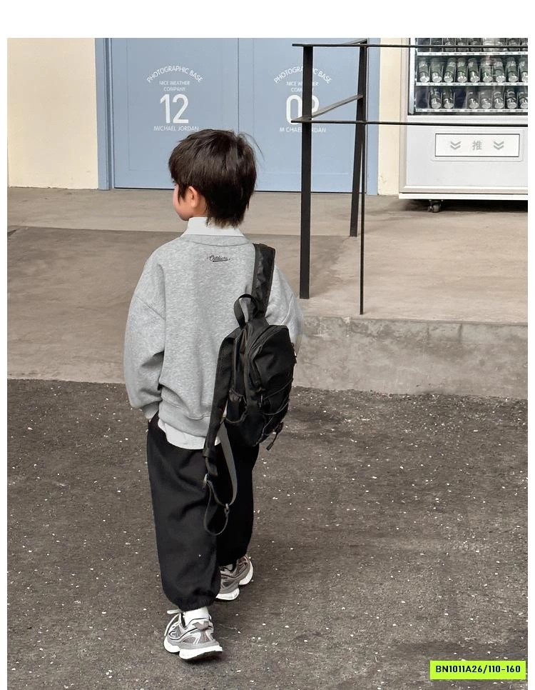 ÁO NỈ MOUNTAIN IN HÌNH CC