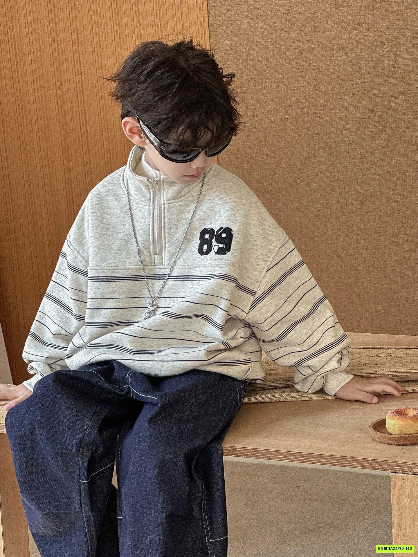 ÁO NỈ KẺ SỐ 89 LÓT NỈ MIX JEANS SUÔNG