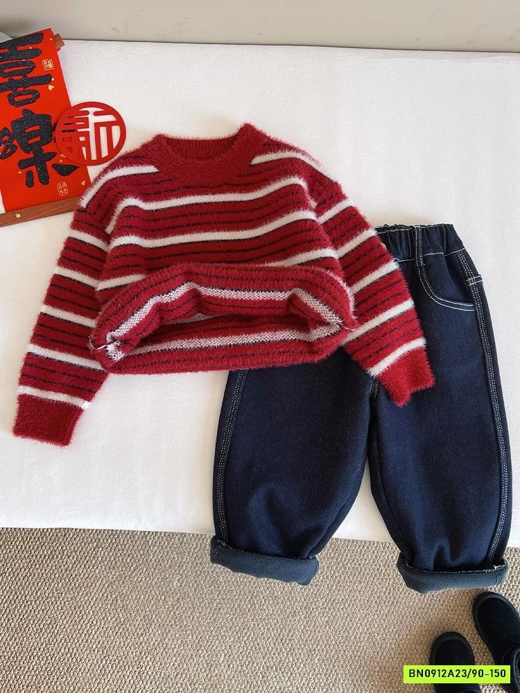 ÁO LEN LÔNG THỎ ĐỎ KẺ TRẮNG