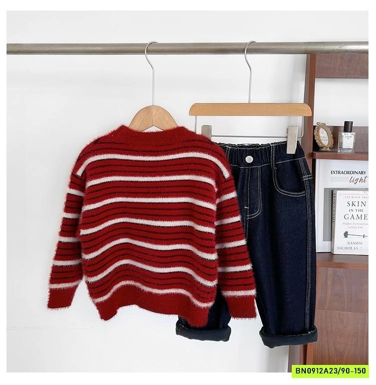 ÁO LEN LÔNG THỎ ĐỎ KẺ TRẮNG