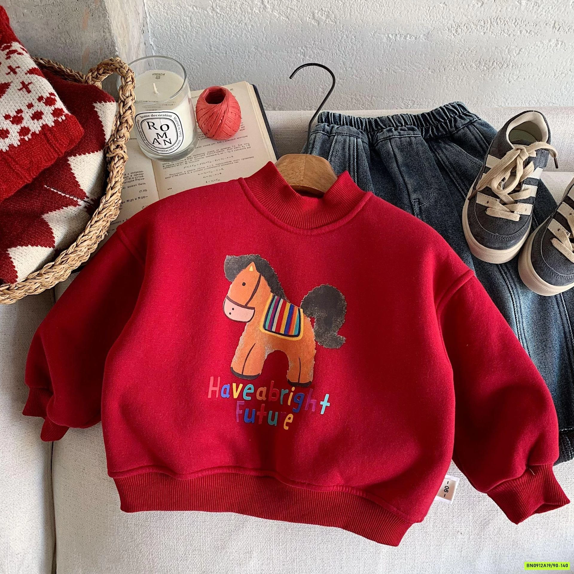 ÁO NỈ LÓT LÔNG CỪU IN NGỰA