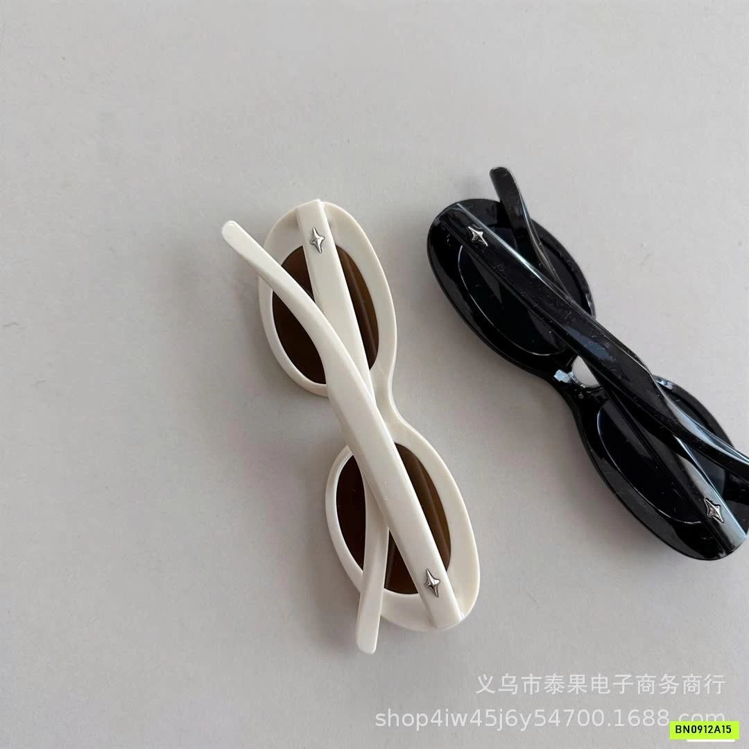 SÉT 2 KÍNH RÂM KOREA