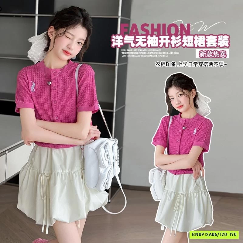 CARDIGAN HỒNG MIX CV BÍ TRẮNG