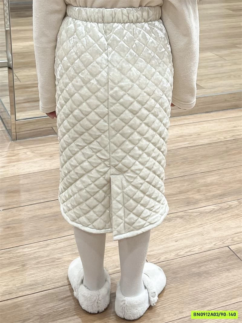 SÉT VÁY TRUNG TRẦN TRÁM