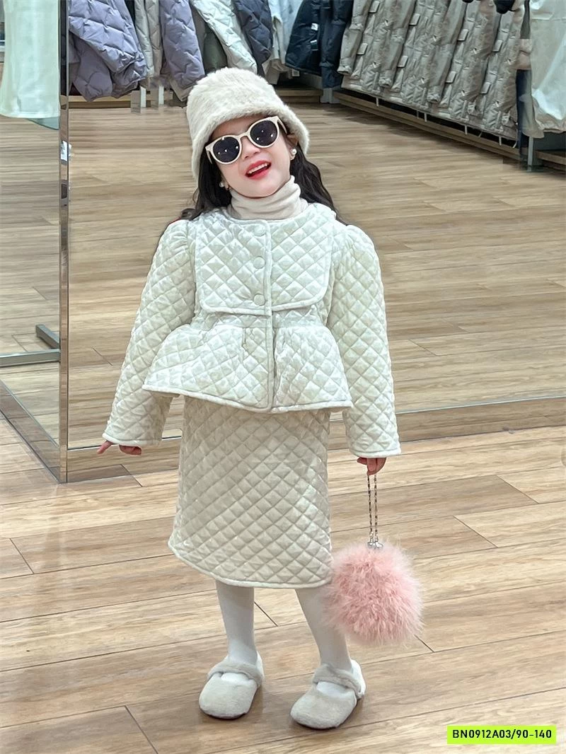 SÉT VÁY TRUNG TRẦN TRÁM