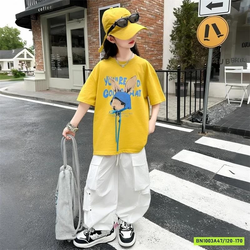 ÁO THUN VÀNG MIX QUẦN TÚI HỘP