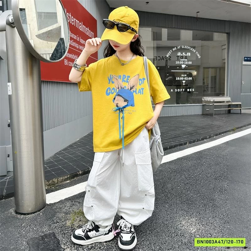 ÁO THUN VÀNG MIX QUẦN TÚI HỘP