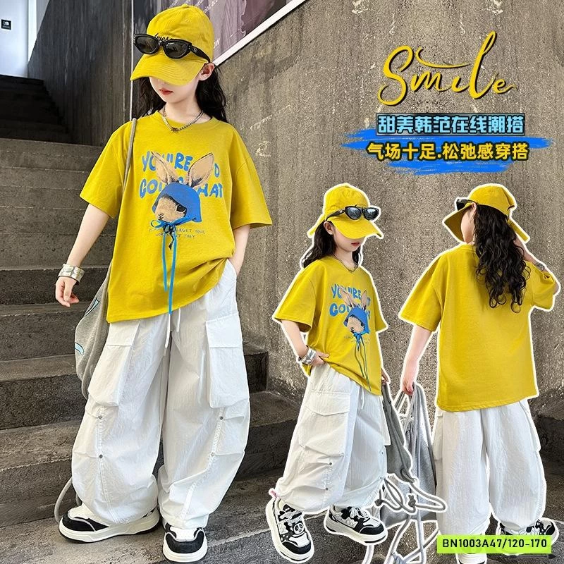 ÁO THUN VÀNG MIX QUẦN TÚI HỘP