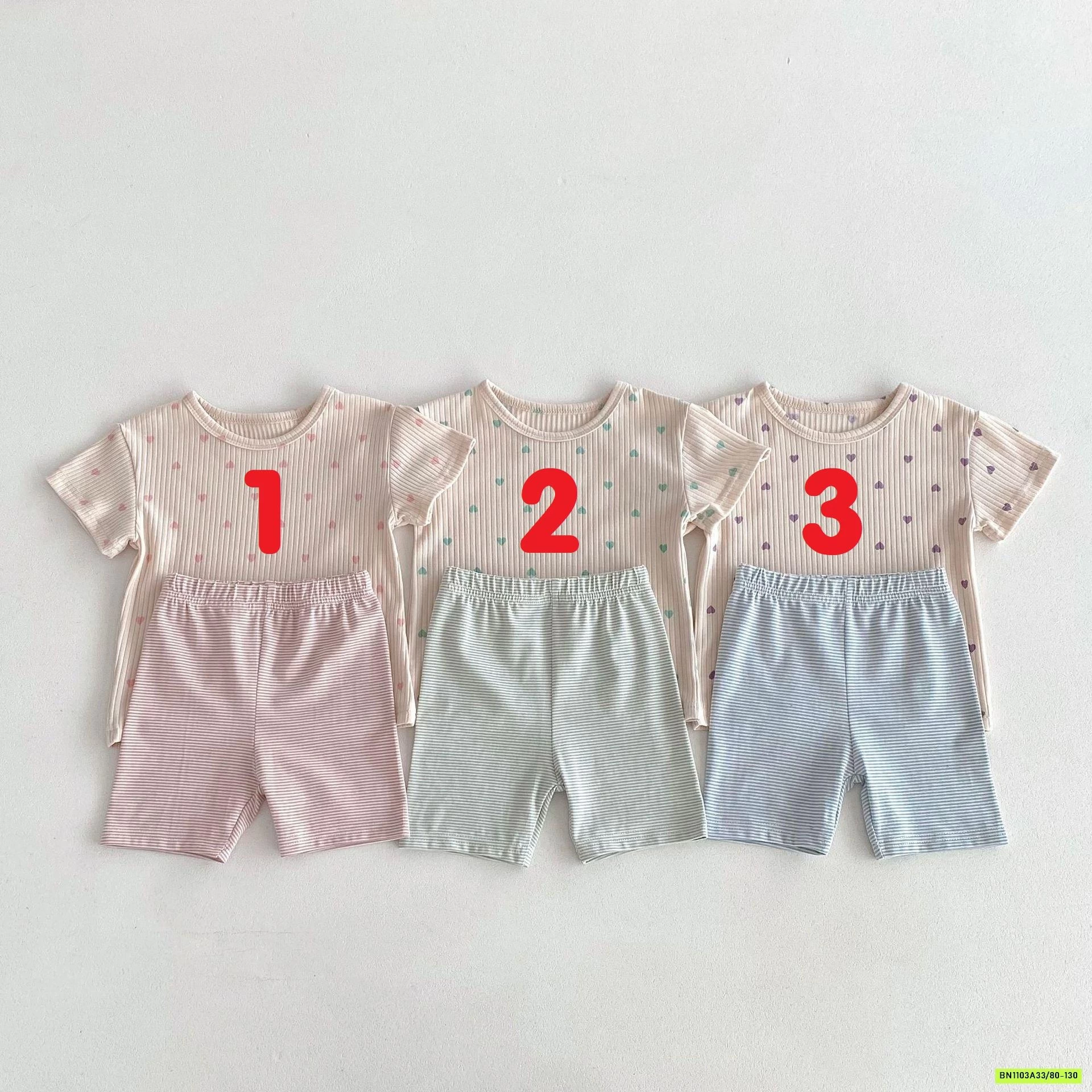 SÉT ÁO TRÁI TIM MIX LEGGING