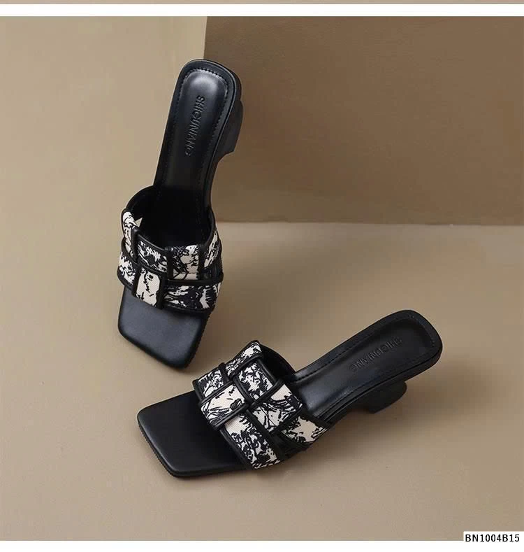 DÉP NỮ QUAI ĐAN HỌA TIẾT MŨI VUÔNG