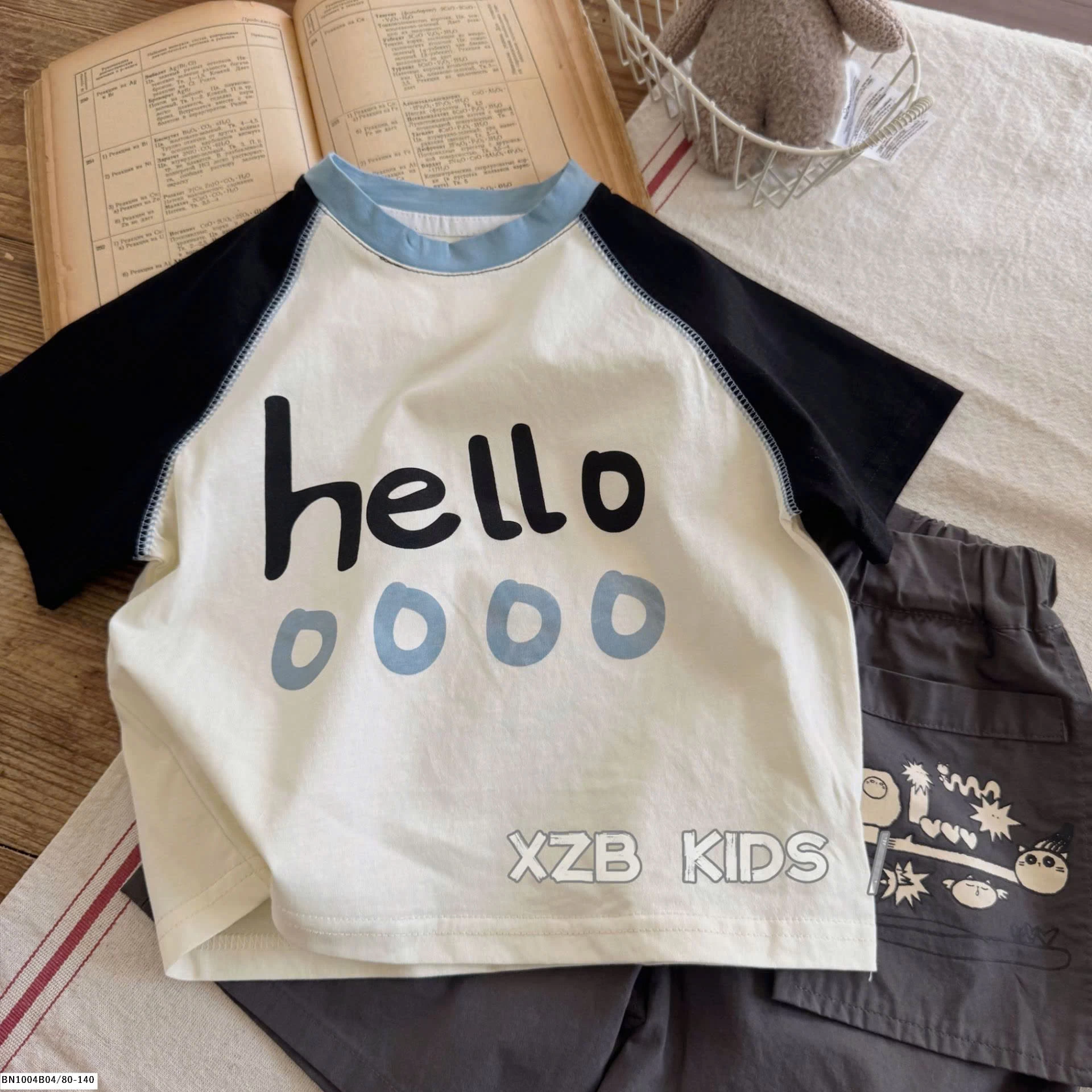 ÁO THUN HELLO PHỐI MÀU TAY