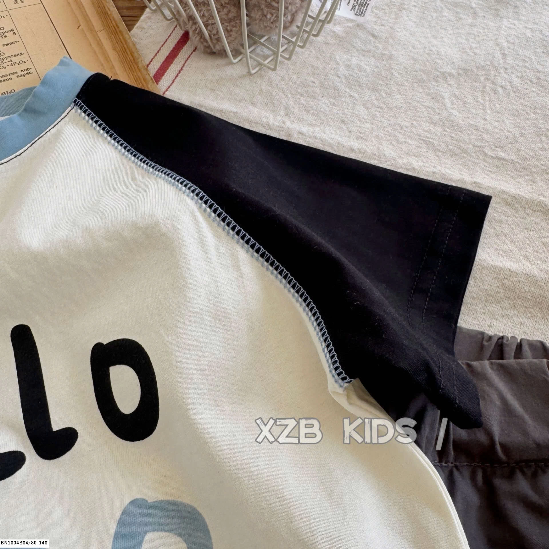 ÁO THUN HELLO PHỐI MÀU TAY