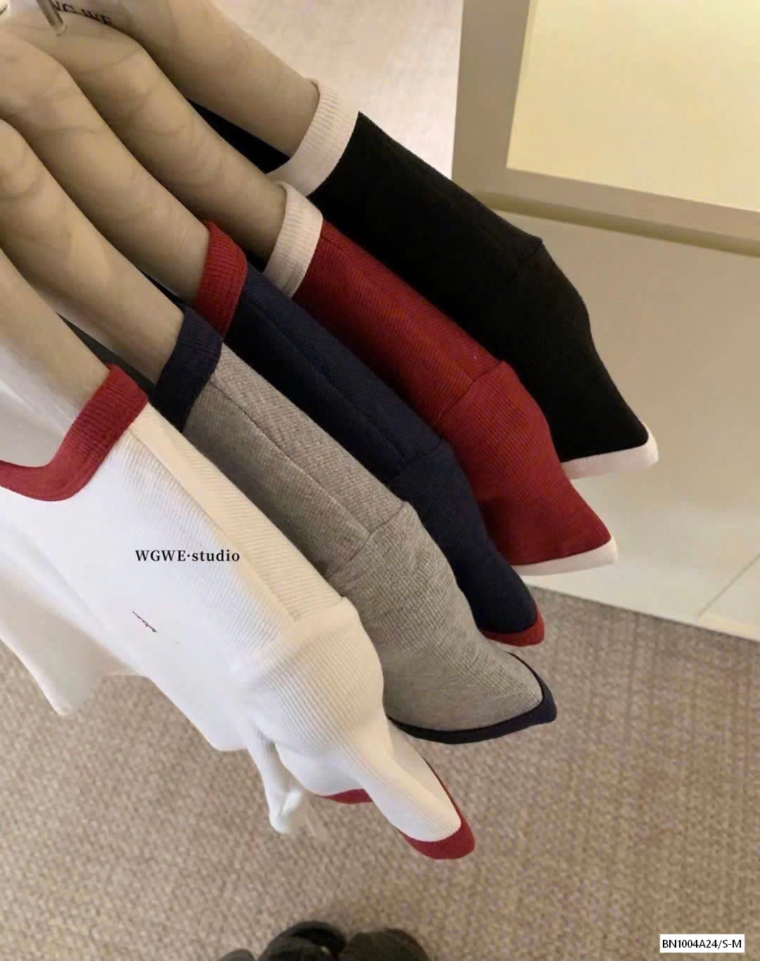 ÁO THUN VIỀN CỔ WG.WE