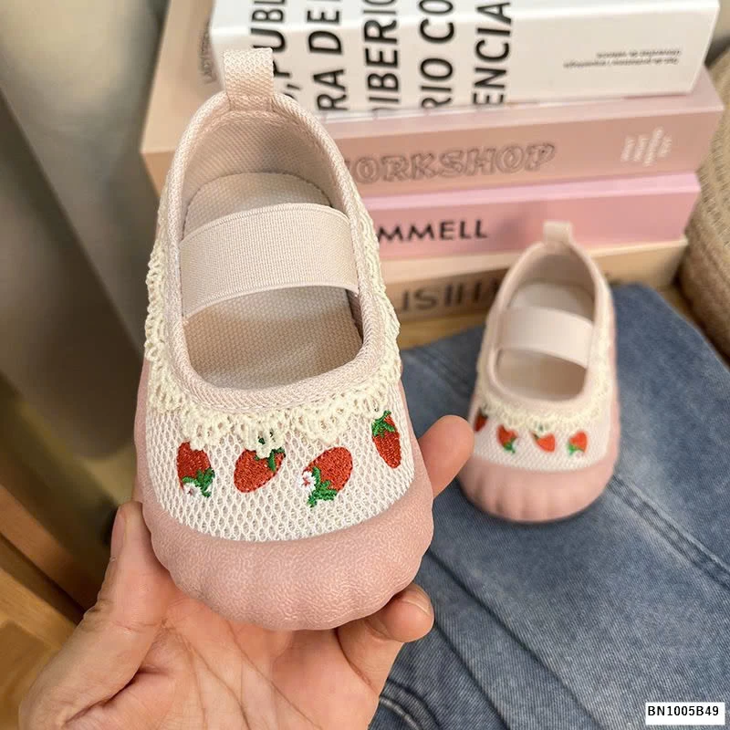 GIÀY TẬP ĐI DÂU TÂY