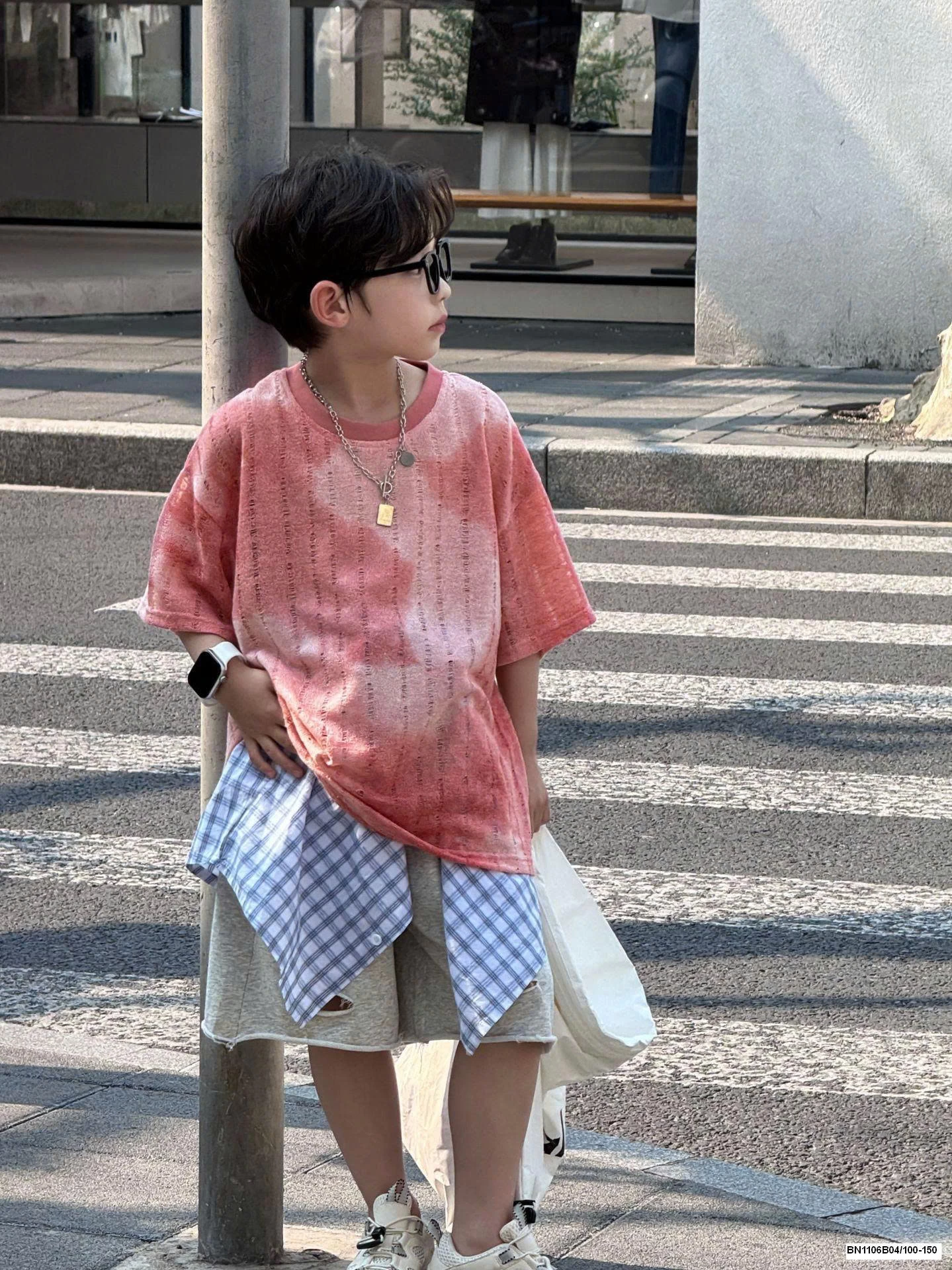 ÁO THUN RÁCH LOANG MÀU