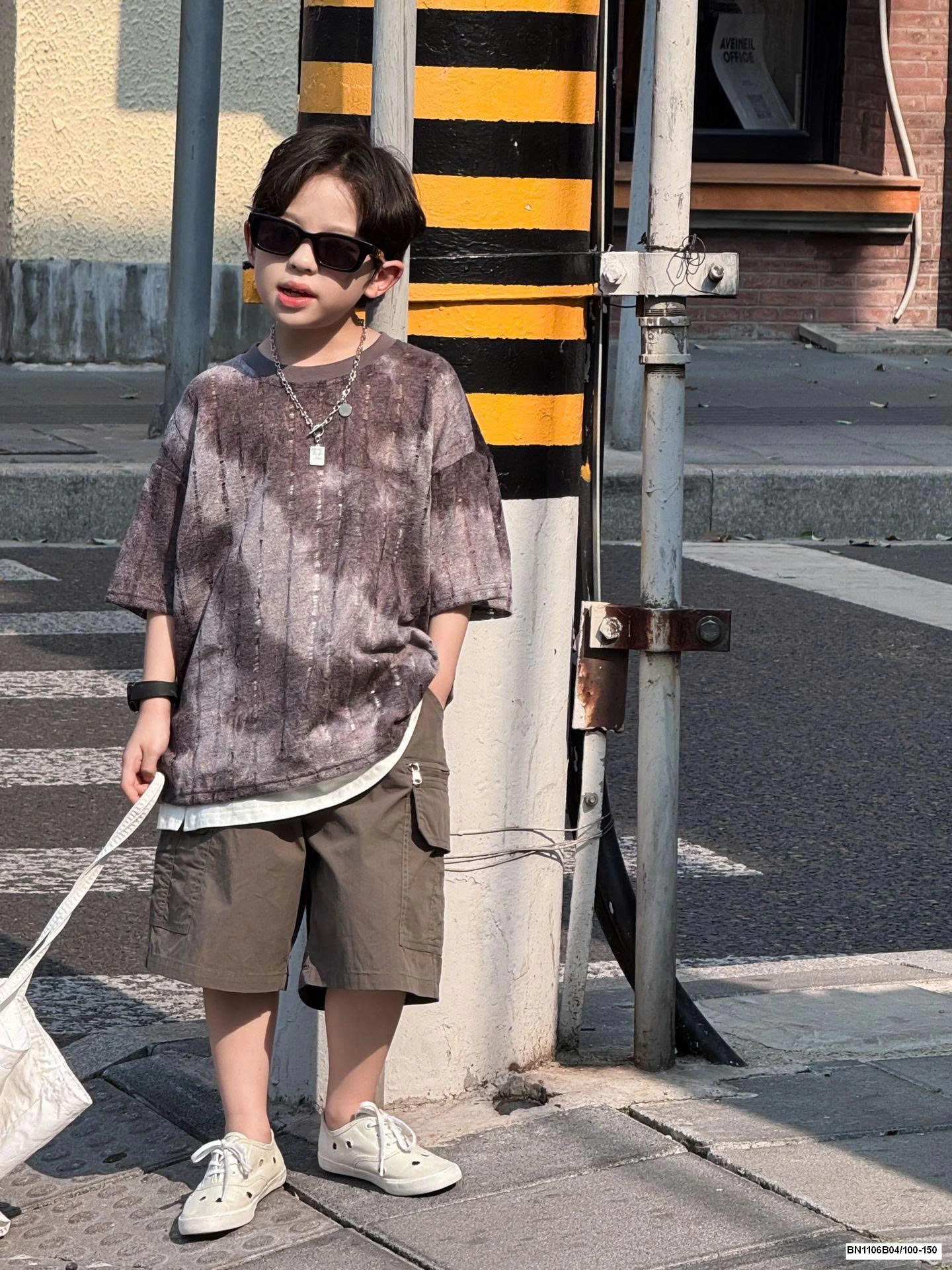 ÁO THUN RÁCH LOANG MÀU