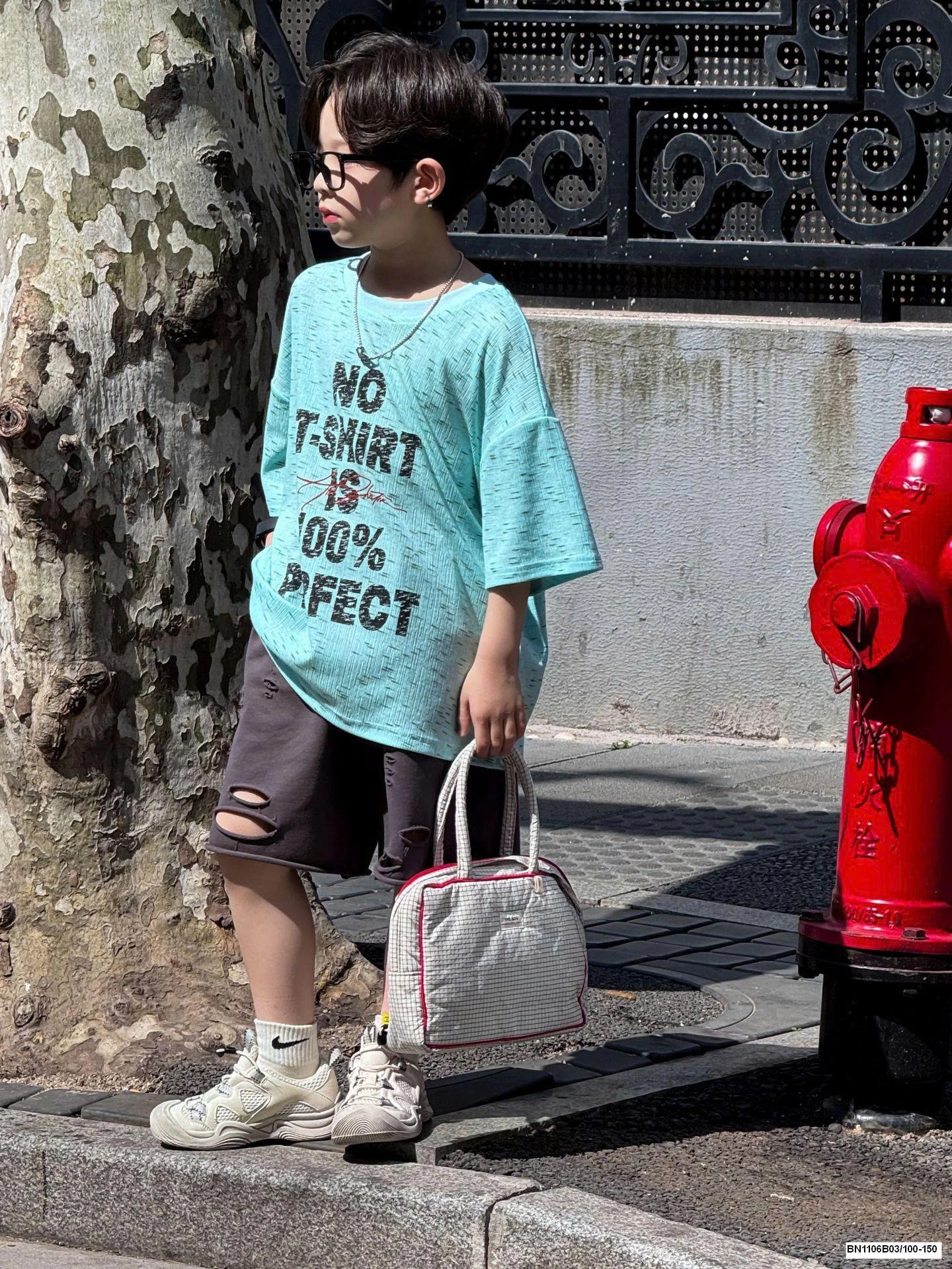 ÁO THUN IN CHỮ NÓTSHIRT